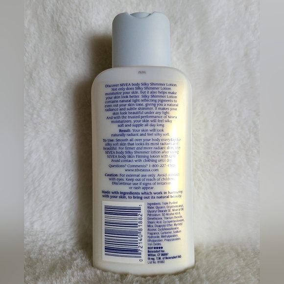 NWT💎RARE NIVEA Silky Shimmer Body Lotion 💛 - Picture 2 of 4